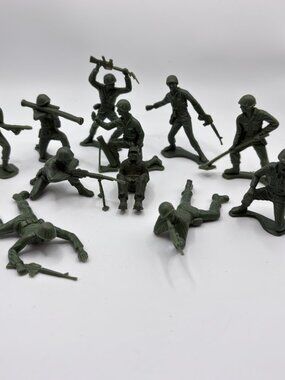 Large LOT of 79 Marx TimMee Green Vintage Army Men Soldier Figures Toy Story